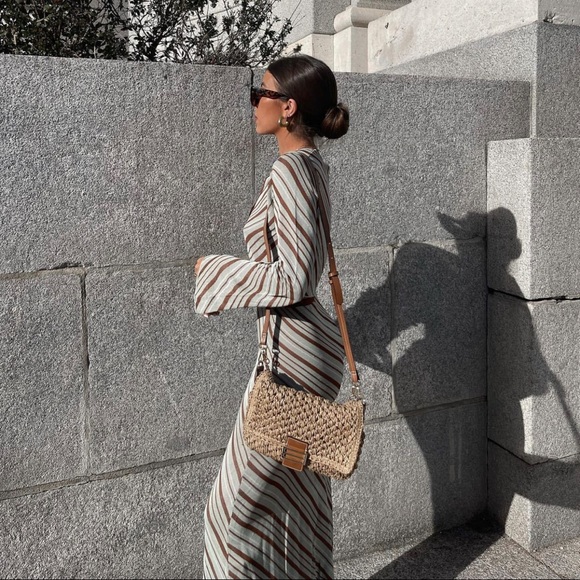 🆕 {Zara} Striped Knit Sweater - Picture 14 of 17